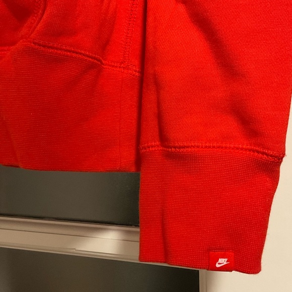 Nike Hoodie - Picture 5 of 5
